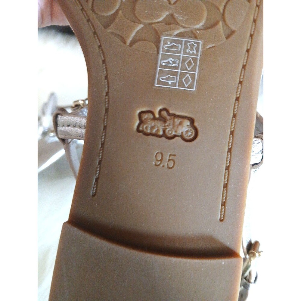 NWOT COACH WOMEN'S 9.5 JERI PATENT LEATHER SOFT METALLIC GOLD LOGO THONG SANDALS - Picture 7 of 10